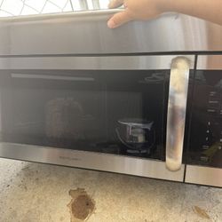 Microwave