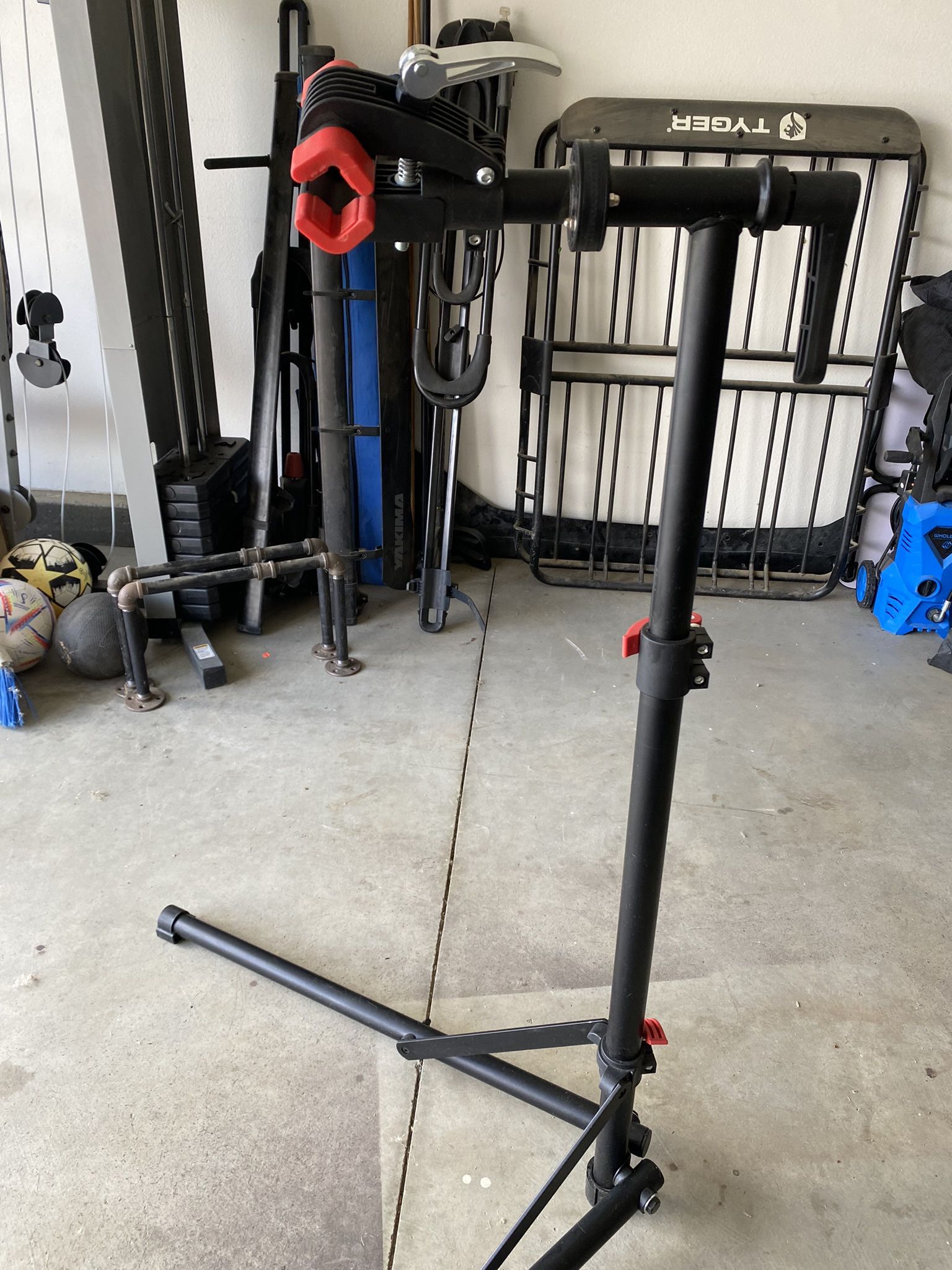 Bike Repair Stand 