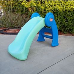 Slide Kids Folding Opens Up Bigger