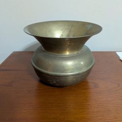 Vintage Brass Spittoon.  India.  Could Be Used As A Vase Or Planter As Well.  