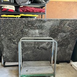 Granite Slab – Polished Finish, Rounded Edges – 77” x 52” x 1”