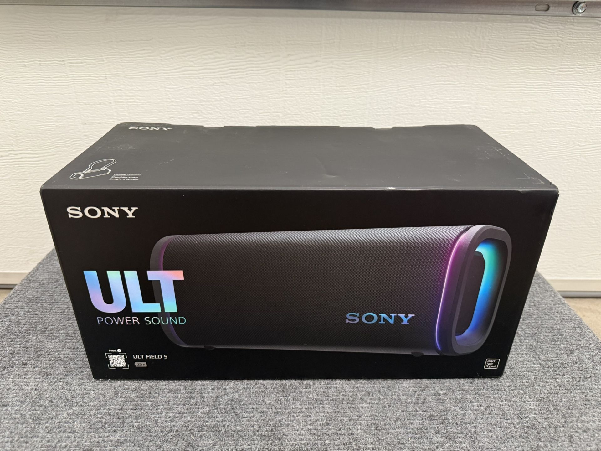 Sony ULT Field 5 Bluetooth Wireless Portable Black Speaker IP67 - Brand New