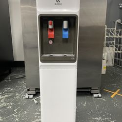 Water Dispenser 
