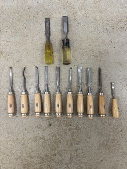 Wood Carving Chisel Set - 12 Tools - Great Condition