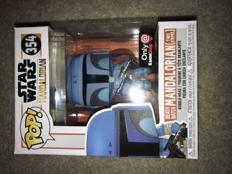 Funko pop exclusive Disney Star Wars mandalorian death watch two stripes