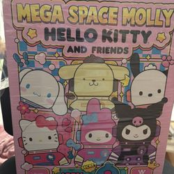 Space Molly Sanrio 400%