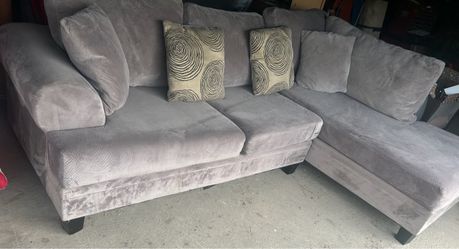 X large Sectional L Microfiber very comfy Dayton Tx 77535 area