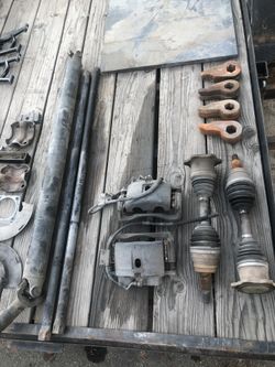 Chevy..GMC.. HD parts 2000-2007 make offer