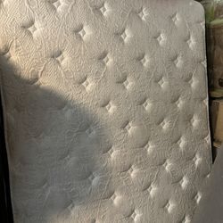 Double sided pillow top queen sized mattress set 