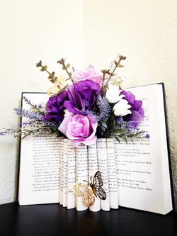 Book Bouquet 