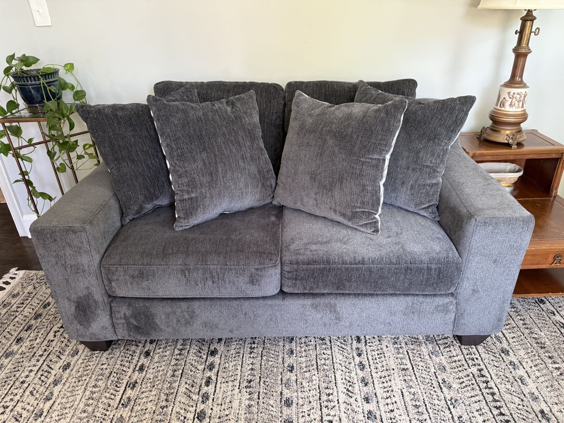 Brand New Charcoal Grey Loveseat With 4 Pillows
