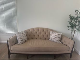 Coach and two chairs