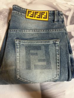 Top Quality Men’s Jeans Up For Sale 