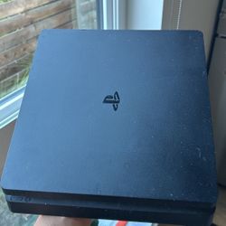 PS4 Slim