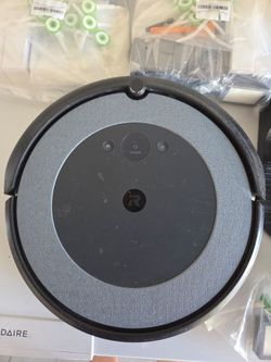iRobot Roomba i4