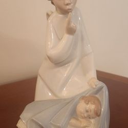 Lladro Angel With Child/ Baby Jesus
