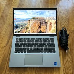14 inches Dell Latitude 5430 Laptop Win 11 Pro i7 1255U 10-Cores @1.7Ghz RAM 16Gb Nvme 256Gb Microsoft Office 