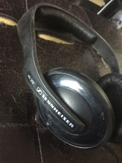 Sennheiser HD 202 Headphones