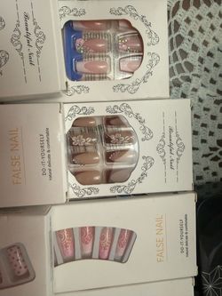 Beautiful Nail False Nail Sets Lot of 3