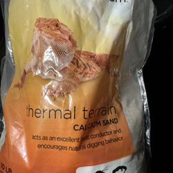 Thermal Terrain Calcium Sand + Freeze Dried Mealworms In 