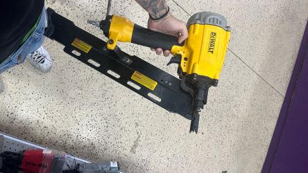 DEWALT