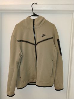Nike tech for the low