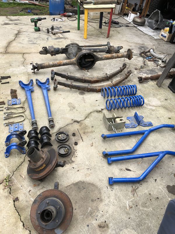 Early bronco lift kit and ford 9 and Dana 44 full width axles for Sale