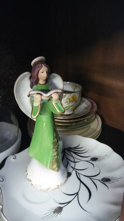 Porclein angel