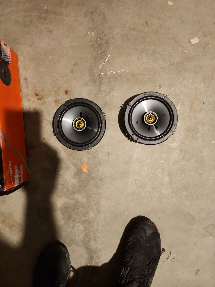6.5 Kicker Speakers CS065