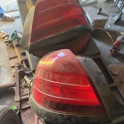 2000 crown vic tail lights 