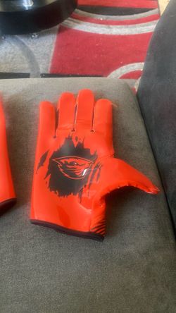 Football gloves / college gloves