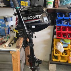 Mercury outboard 2.5 h 4 Stroke 