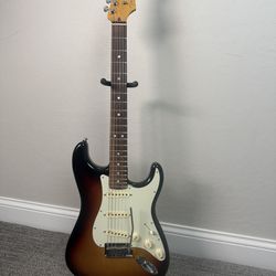 Fender American Ultra Stratocaster Rosewood Fingerboard Electric Guitar Ultraburst