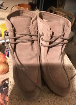 Michael Kors wedged booties size 7.5