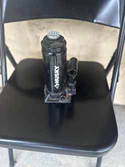 Husky 6 Ton Bottle Jack - Opened Box
