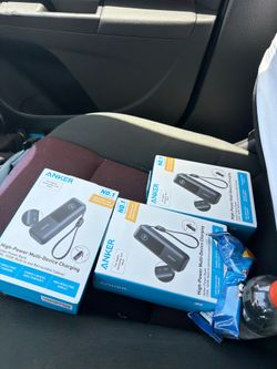 Anker 165w power bank