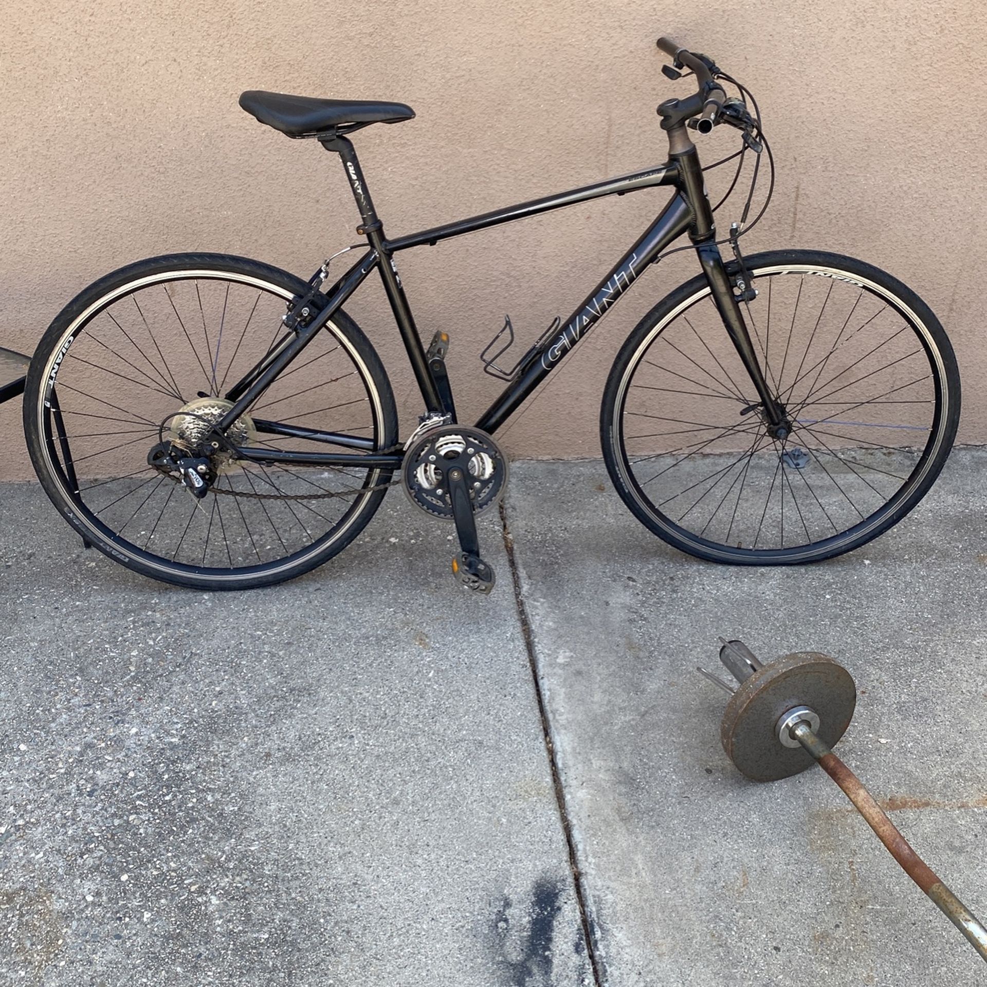 GIANT BIKE