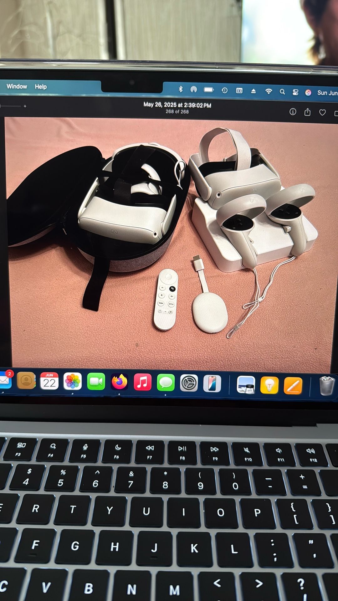 2 Complete Meta Quest 128GB Advanced VR
