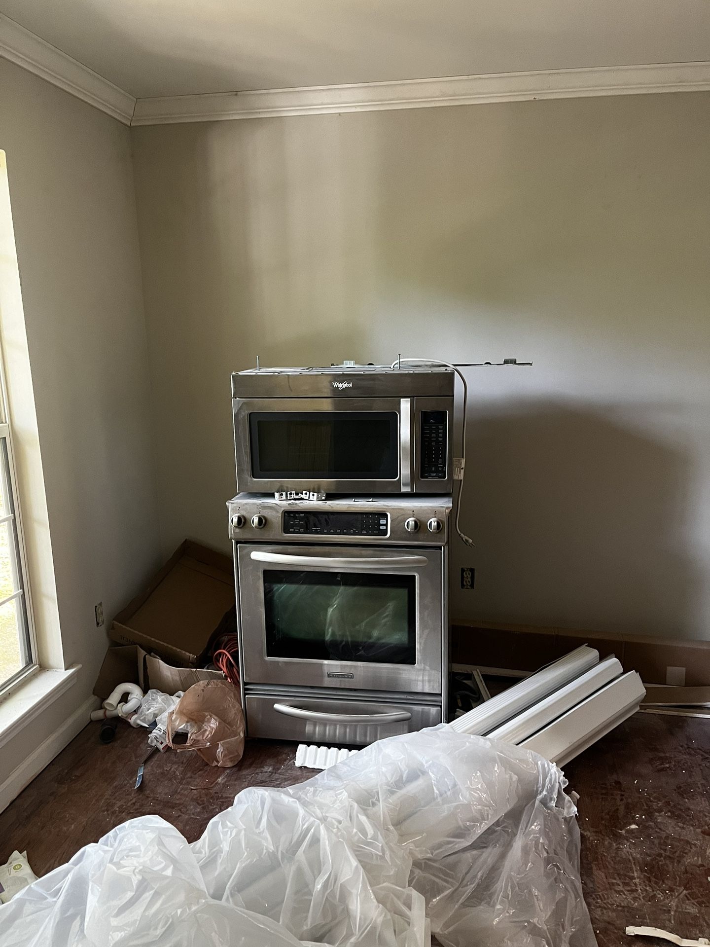 Oven and Microwave