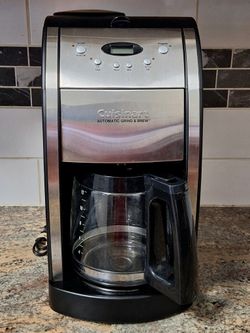 CUISINART GRIND & BREW 12-CUP COFFEEMAKER 
