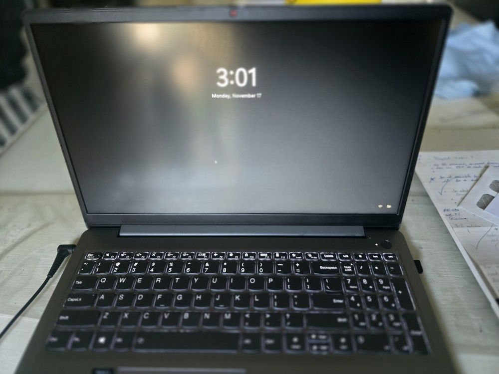 Lenovo IdeaPad 3