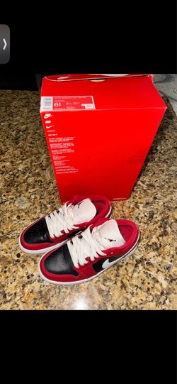 Women’s or kids Jordan 1 shoes