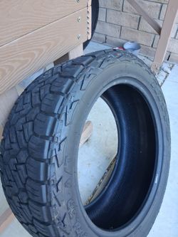 Set of 4 tires 305/45/22..Nitto Recon AT