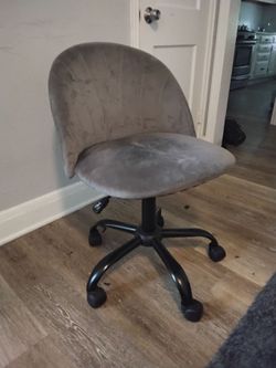 Desk chair