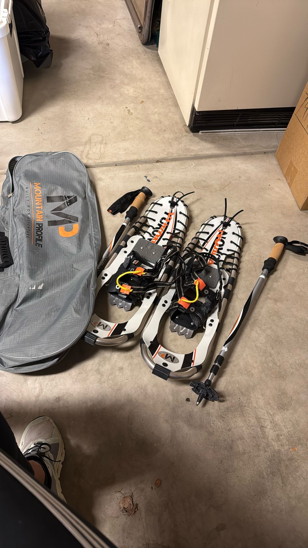 Mountain Profile Yukon Snowshoes