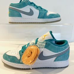  Nike Air Jordan 1 Low  Emerald Teal Taxi White DO8244-301 GS Size 7Y/8.5 Wome  Stylish and comfortable kids sneakers in teal and white. Perfect fo
