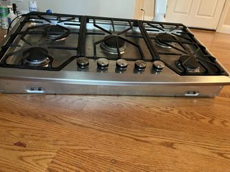 GE Monogram Cooktop 36”