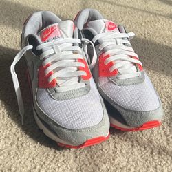 Nike Air Max ‘Infared’ Size 11