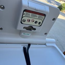 Changing Table Restaurant 