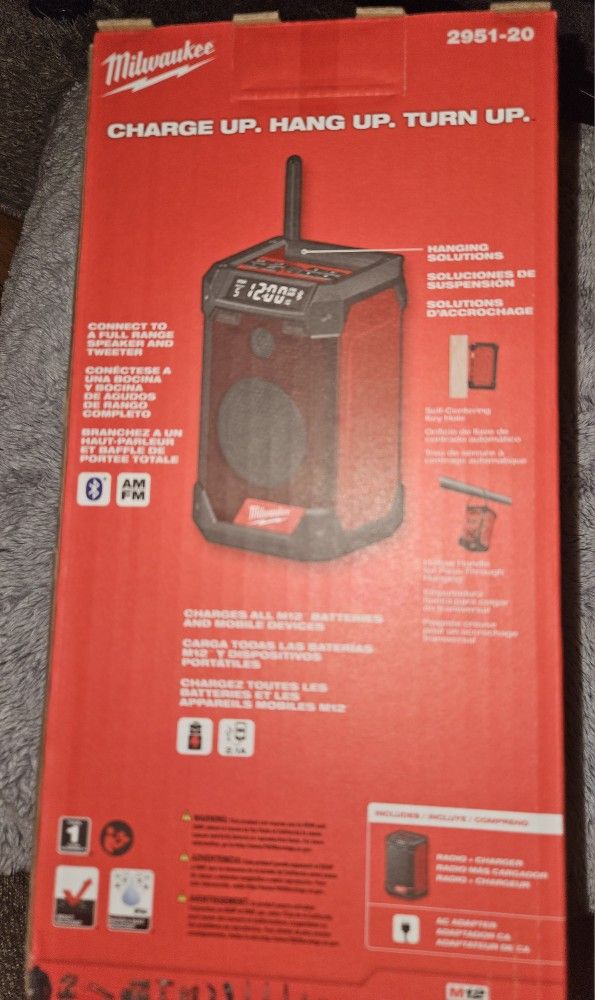 Milwaukee M12 12-Volt Lithium-Ion Cordless Bluetooth/AM/FM Jobsite Radio with Charger(90.00 Firm)